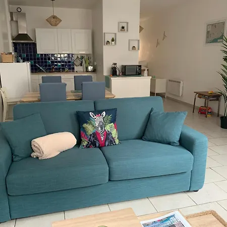 Apartment Au Calme - Proche Centre *
